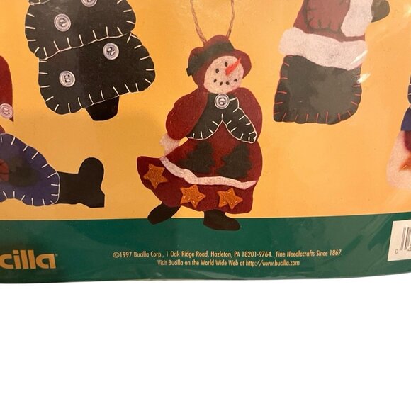 Bucilla Alma Lynne 83804 Snowmen Celebration Holiday Felt Ornaments Kit NEW - Picture 2 of 3